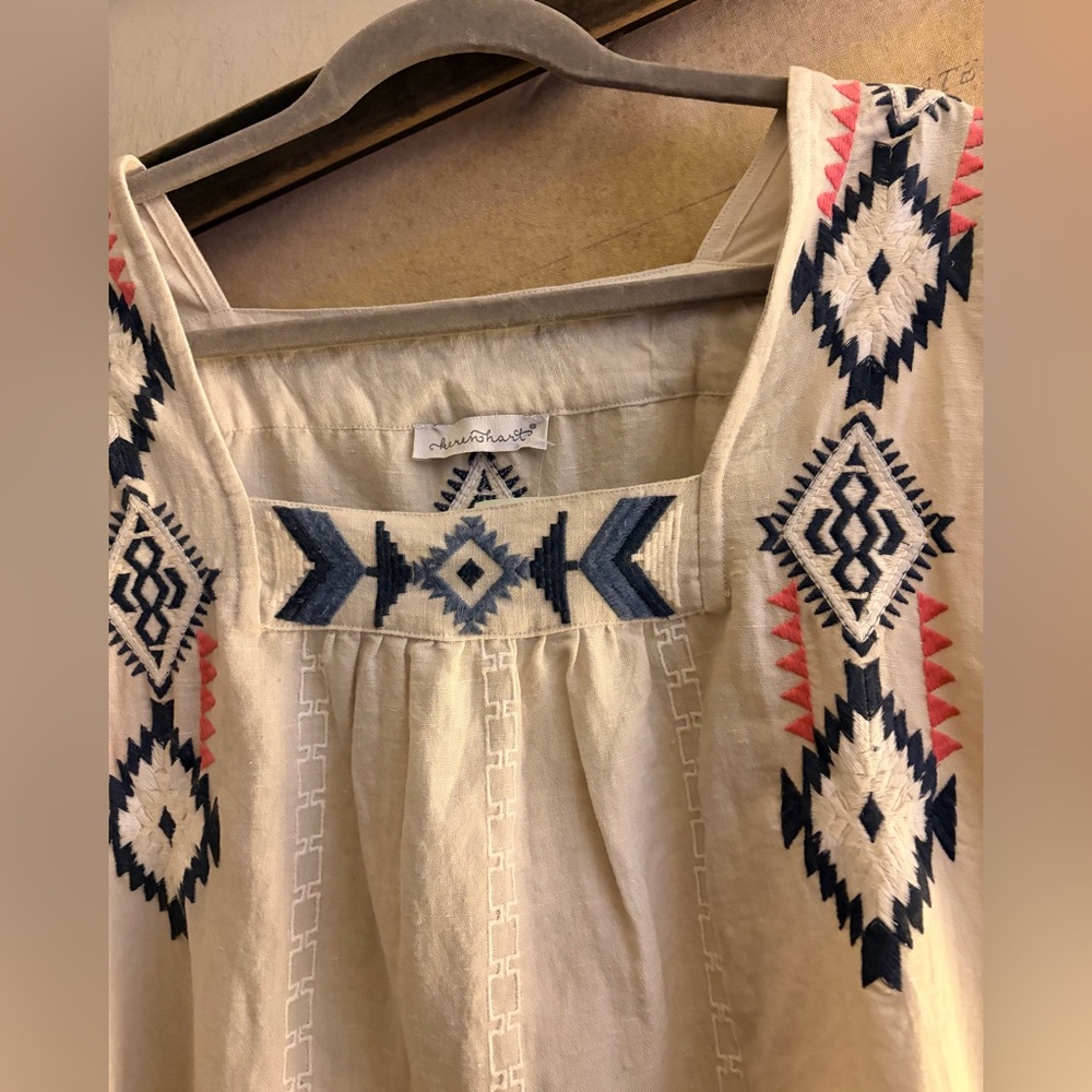 * New Keren Hart Boho Embroidered Top SZ Medium *